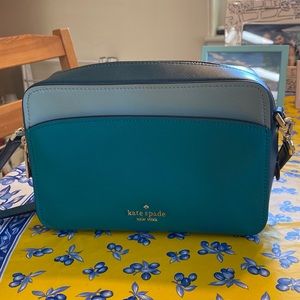 Green leather two-tone, Kate Spade purse